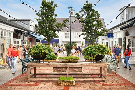 Kildare Shopping Village