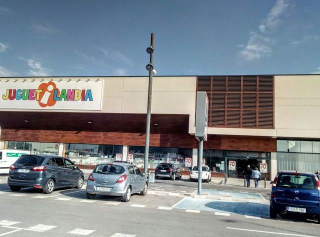 Centro Comercial Portal Mediterraneo