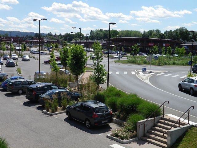 Centre Commercial Place du Dauphine
