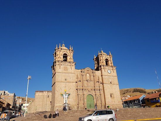 Cathédrale Saint-Charles-Borromée de Puno