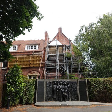 Kate Sheppard Memorial