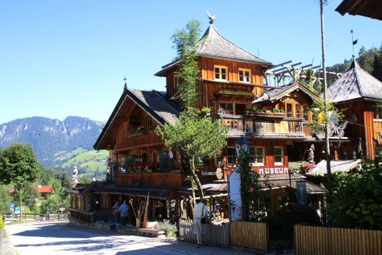 Premier musée du bois tyrolien