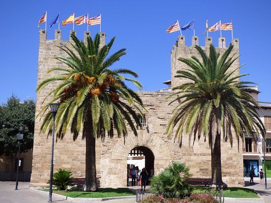 Porte Portal del Moll