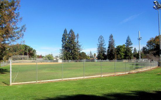 Parc Cupertino Memorial Park