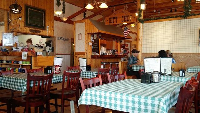 Pine Country Restaurant