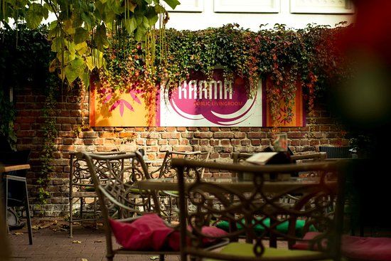 Karma Public Livingroom