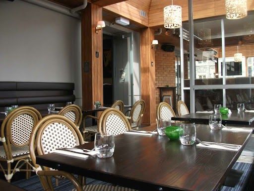 Fiddlesticks Restaurant and Bar