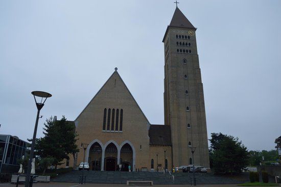église Sint-Martinus de Genk