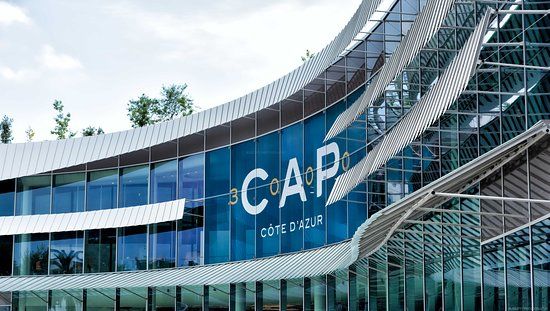 Centre commercial CAP 3000