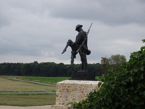 Monument à la gloire de la 42e Rainbow US