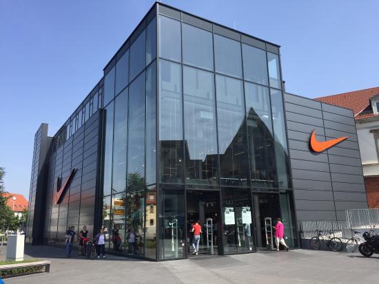 Vente au dépôt Metzingen Outletcity