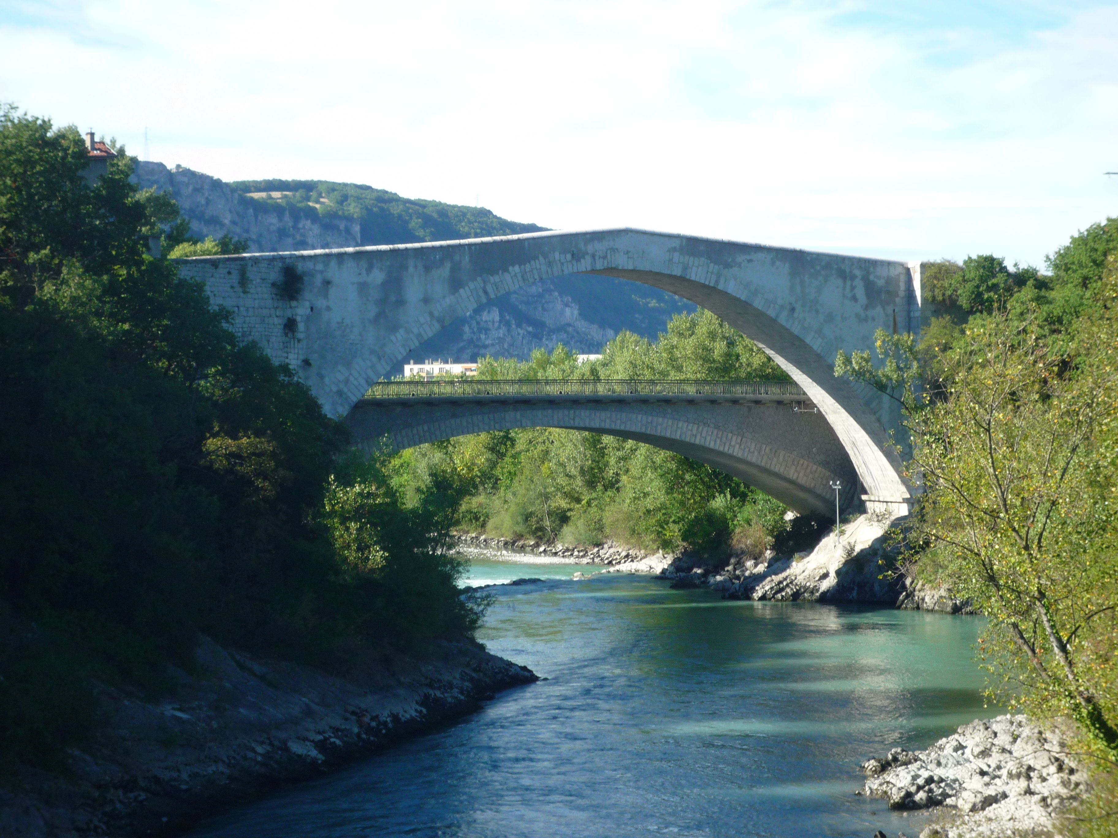 pont Lesdiguières
