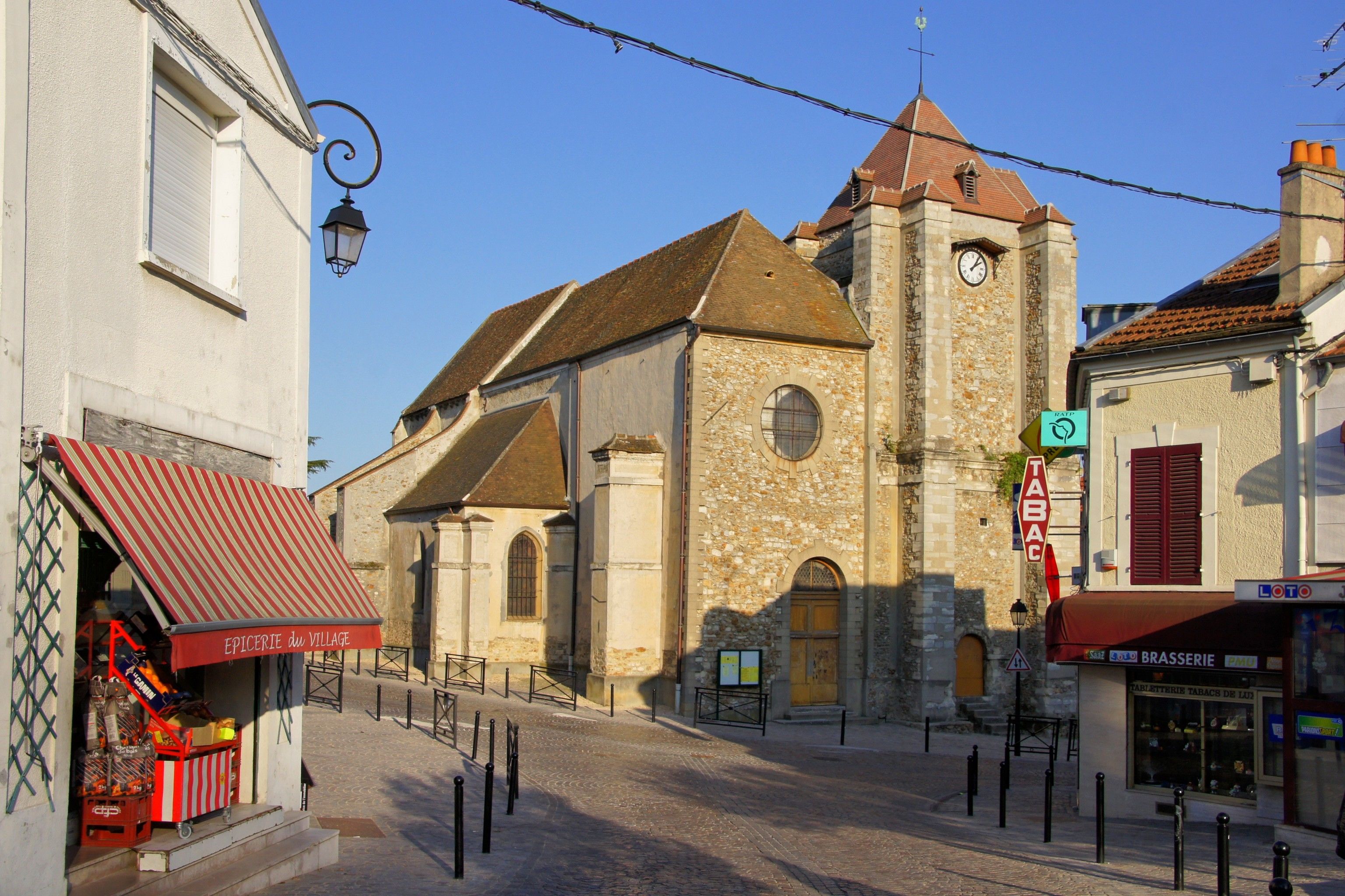 église Saint-Nicolas de la Queue-en-Brie