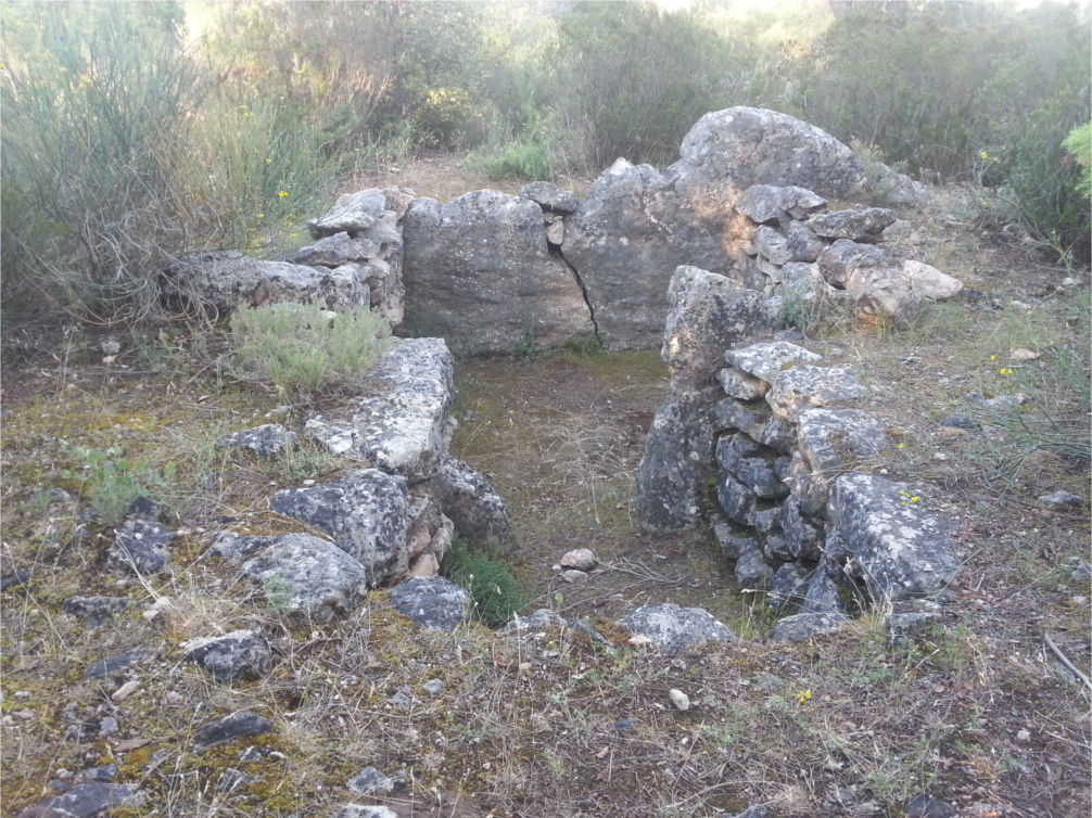 dolmens n° 1 et 2 des Adrets