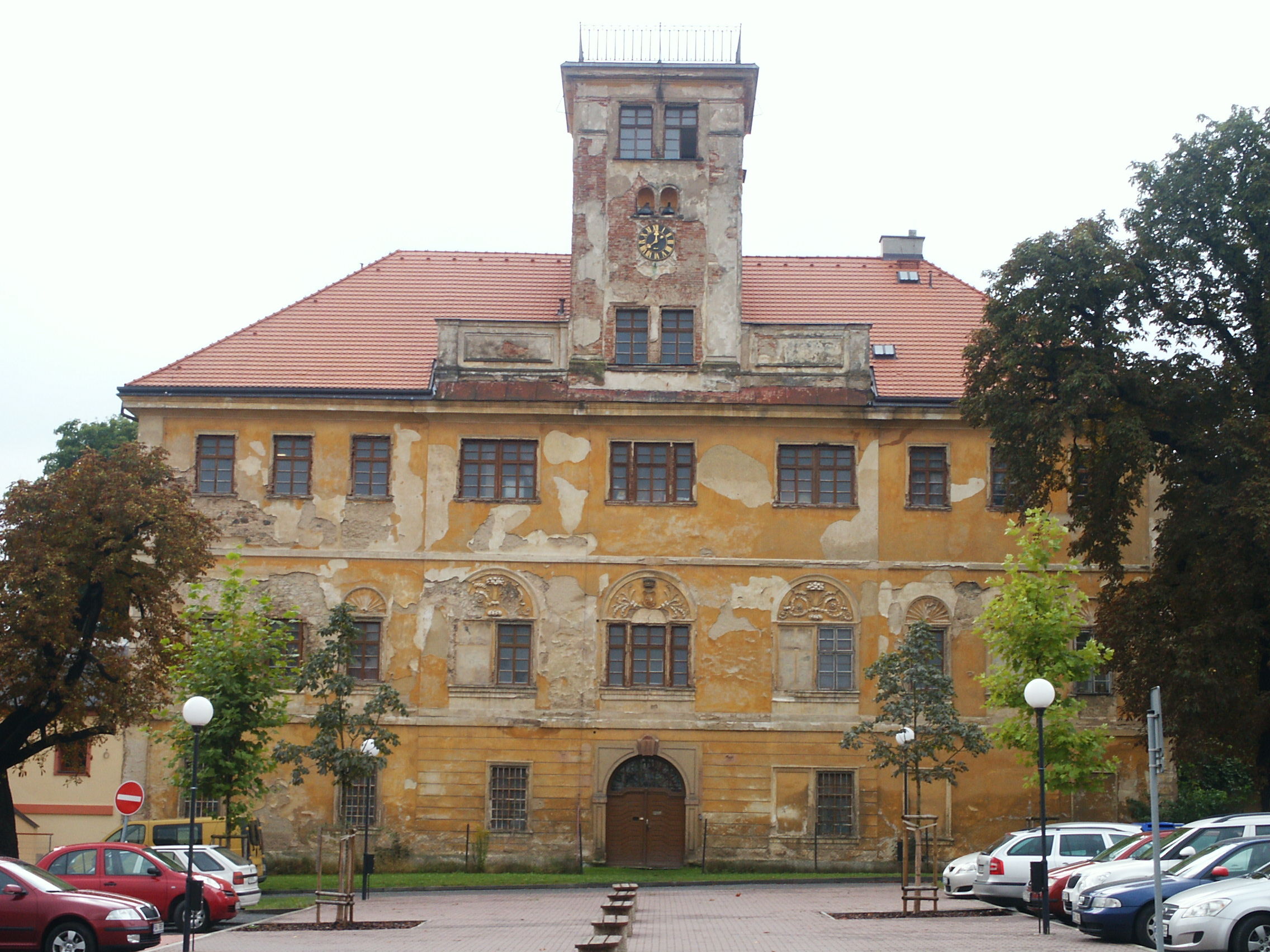 Kunratice Castle