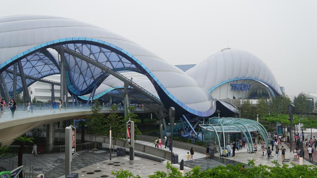 Tron Lightcycle Power Run