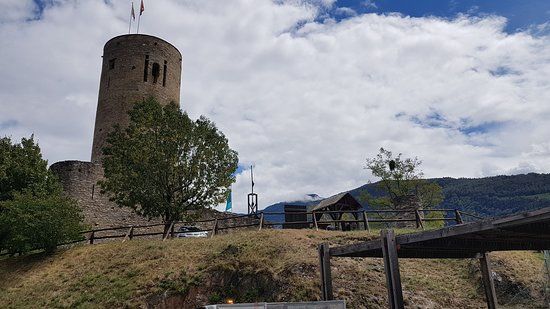 Château et Restaurant Médiéval de la Bâtiaz