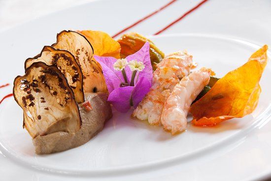 Hostellerie Chateau des Fines Roches