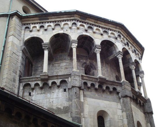 Basilique San Fedele