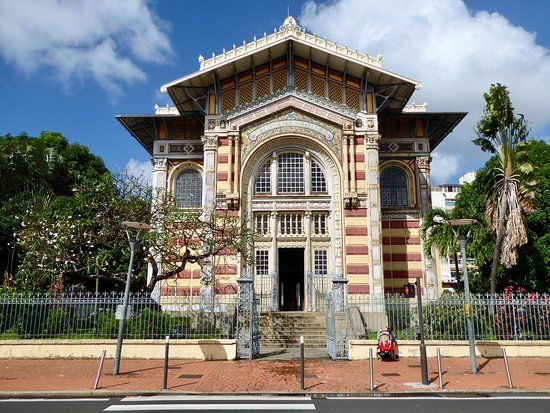 Bibliothèque Schœlcher