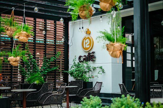 Cafe 12