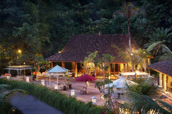 Stupa Restaurant by Plataran